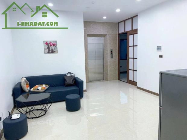 Cho thuê căn hộ chung cư 36 Giang Văn Minh, 70m2, tầng 3, 2 ngủ, 12tr - cho ở hộ GĐ, nhóm - 4