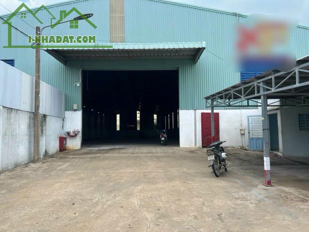 Cho thuê kho xưởng Biên Hòa, DT1800m2, Điện 3 Fa, PCCC, Văn phòng, đường conterner