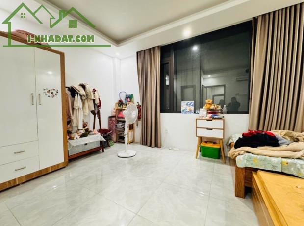 Hot lô góc Cầu Cốc KD, 55m2 x 5T chỉ 5,8 tỷ, vài bước chân ra PHỐ 0855278658 - 1