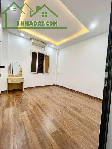 Bán nhà Phố Hào Nam, Lô góc ba thoáng, Nội thất đẹp ở ngay, Giá: 6.8 Tỷ, Lh: 0396935190. - 1