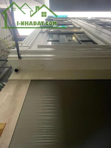 BÁN NHÀ ĐỘI CẤN BA ĐÌNH 30m 6.95 TỶ 6 TẦNG MẶT TIỀN 4.2m NHÀ ĐẸP LONG LANH – TRUNG TÂM BA