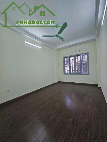 SIÊU HIẾM TỨ LIÊN DT30M2*5T, NGÕ NÔNG, ĐI BỘ RA HỒ TÂY, Ô TÔ ĐỖ CỔNG, CHỈ 5.59 TỶ CÓ TL - 2