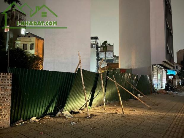 Bán đất mặt phố Hồng Tiến, Long Biên 110 mét, mặt tiền 7 mét nở hậu, đường 4 làn, vỉa hè