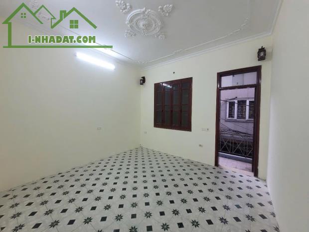 CẦN CHO THUÊ NHÀ NGÕ 89 THANH LÂN, 70M2, 3 TẦNG, 3 PN, 10 TRIỆU. - 2