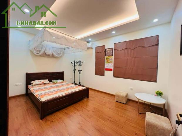 Lê Trọng Tấn _ Phân Lô _ Ô tô tránh 2 mặt ngõ 44m2 _ 5tầng _ 11tỷ