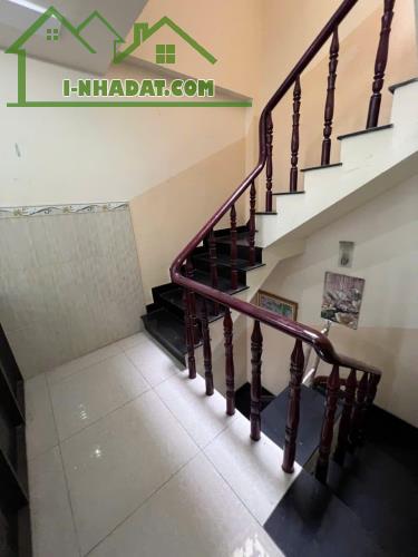 Bán gấp nhà 3 lầu ở Hẻm Đặng Văn Ngữ, P10, Phú Nhuận. Ngay Giáo Xứ Đa Minh Ba Chuông 2ty89 - 3