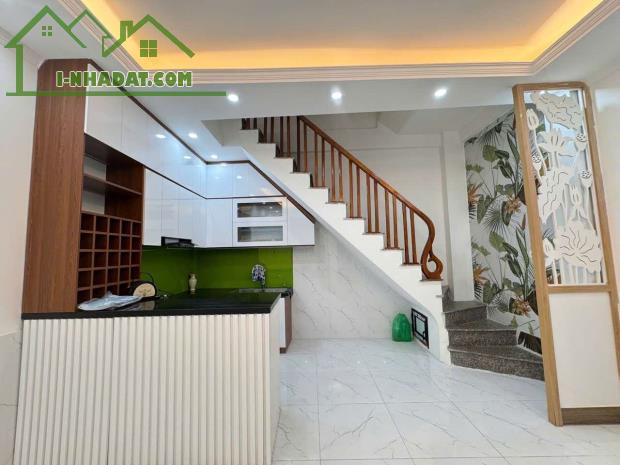 Bán Nhà Khương Đình DT30m, 5T, MT5m, 6,5 tỷ . - 1