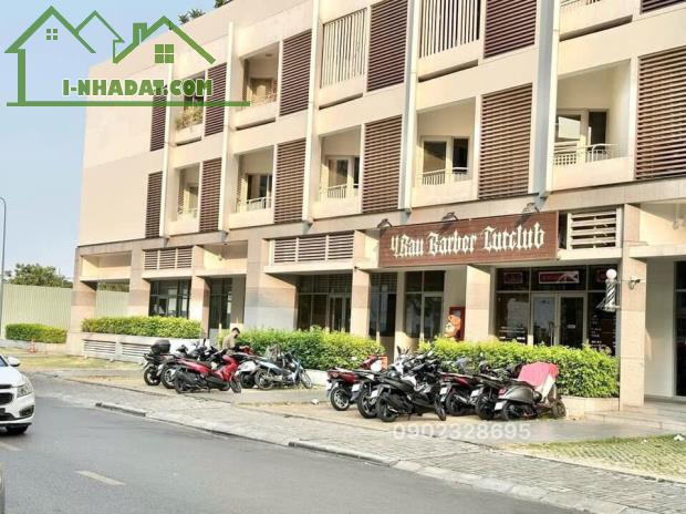 CẦN BÁN SHOPHOUSE 1 TRỆT + 1 LẦU TẠI DỰ ÁN SCENIC VALLEY 2 PHÚ MỸ HƯNG - 2