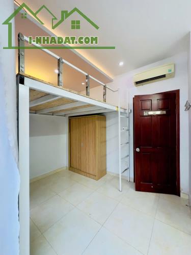 CHDV HẺM Ô TÔ THÔNG - 42M2 - 5 TẦNG - DOANH THU 32TR/THÁNG - CHỈ NHỈNH 7 TỶ