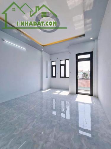 cho thuê nhà lầu hẻm phạm ngũ lão thổ cư 82m2 4pn làm văn phòng giá 7.5tr - 4
