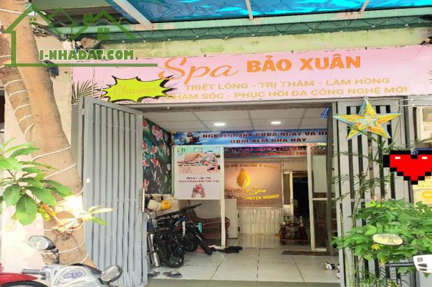 Bán nhà Mặt Tiền Lê Niệm, Tân Phú, đang kinh doanh, 2 tầng, 4 PN - Giá 6.1 tỷ TL - 3