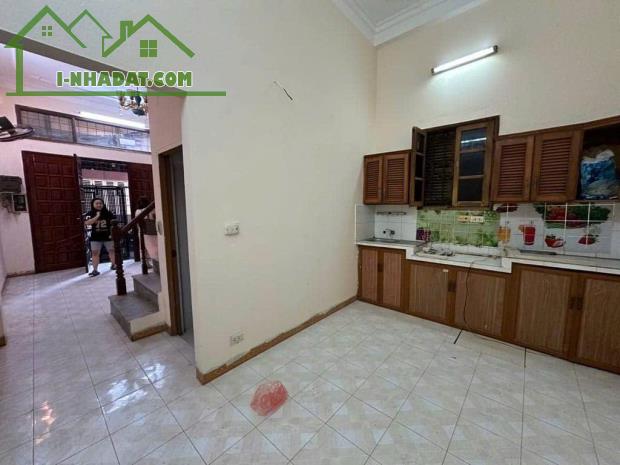 Bán nhà Khương Đình , Gần Royal City , 46m2 , Giá nhỉnh 6 tỷ có thương lượng - 1