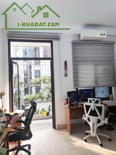 Bán nhà dân xây Mỹ Đình gần phố 56m2 4 tầng mặt tiền 4.5m giá hơn 8 tỷ - 1