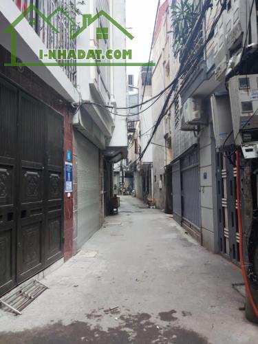 Bán nhà dân xây Mỹ Đình gần phố 56m2 4 tầng mặt tiền 4.5m giá hơn 8 tỷ