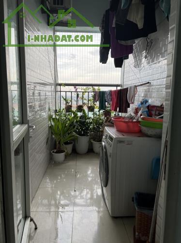 Chính chủ bán căn hộ 70m² đầu hồi, full nội thất tại KĐT Thanh Hà Cienco 5