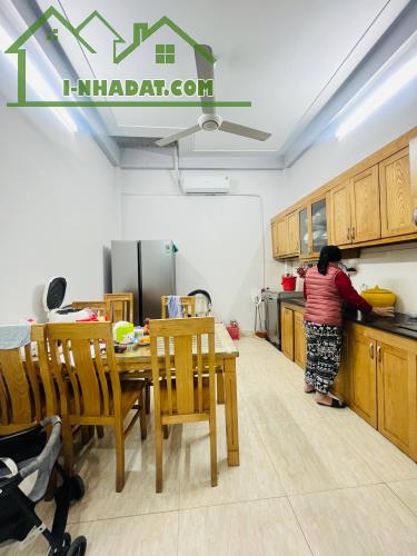 Bán nhà 4 tầng, 47m², ngõ ô tô kinh doanh đỉnh - Ngõ 545 Vũ Tông Phan, Thanh Xuân, Hà Nội - 2