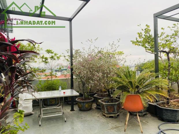 SIÊU PHẨM TRANH VẼ Phúc Lợi 120m,6 tầng,mt 10m,giá 19 tỷ,thang máy,gara to rộng - 2