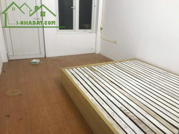 Cho thuê nhà riêng Đức Giang 45m2 4 tầng đối diện chung cư Bình Minh Garden giá 8,5tr. - 5