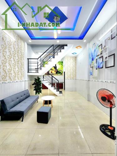 hỉnh 3 tỷ. Hẻm Xe Hơi Khu VIP Lê Văn Quới gần 4 Xã, 36m2, 2 Tầng Đẹp Lung Linh - 2