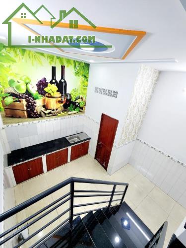 hỉnh 3 tỷ. Hẻm Xe Hơi Khu VIP Lê Văn Quới gần 4 Xã, 36m2, 2 Tầng Đẹp Lung Linh - 1