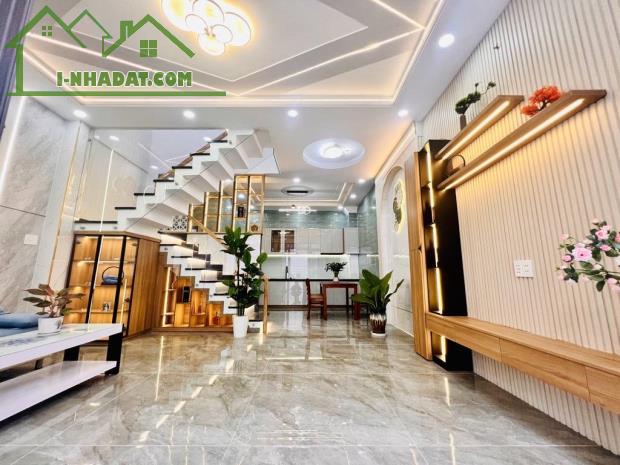 Bán gấp nhà 2 lầu ở Đường 182, Phường Tăng Nhơn Phú A, Quận 9. Giá 2tỷ250TL, Tặng nội thất - 4