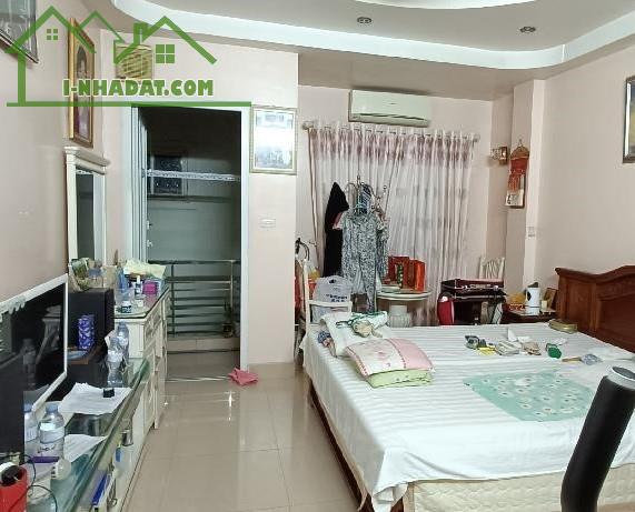 Bán nhà phố La Thành thông Hào Nam Đống Đa 5 tầng ngõ thoáng 40m ô tô đỗ 44m 7.2 tỷ - 2