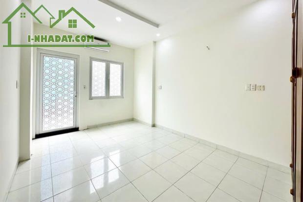 Bán nhà Lê Văn Thọ Phường 8 Gò Vấp, 3 Tầng 68.4m² có phòng ở Tầng Trệt - Giá 6.1 tỷ TL - 1