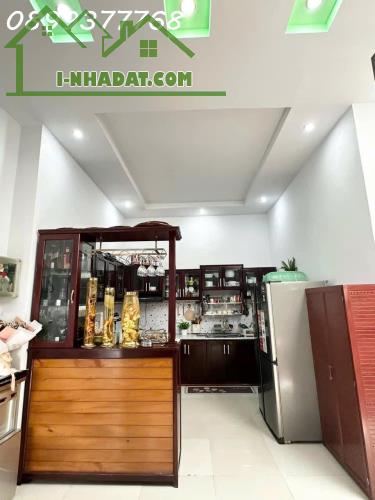 Bán nhà hẻm đường 2/4  ngay TTTP Nha Trang 101m2 giá 3ty9 - 4