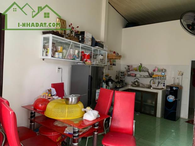 Bán đất dt 170m Phường Vĩnh Hải, Nha Trang sát đường 2/4 , cách chợ Vĩnh Hải 2km chỉ 3 tỷ - 3