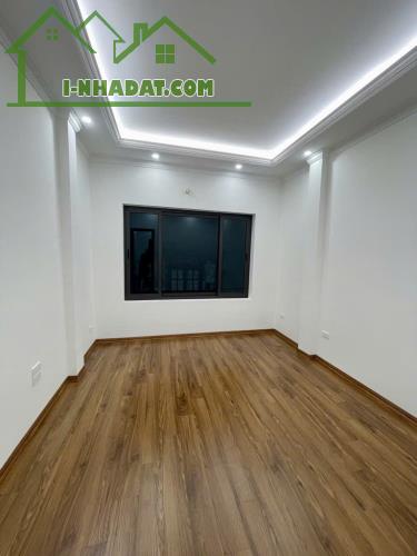 Hiếm, Phân Lô Xuân Thủy 42m x 5T, gara, ô tô, kd đỉnh, 2 mặt ngõ, thông ô bàn cờ 12,5 tỷ. - 3