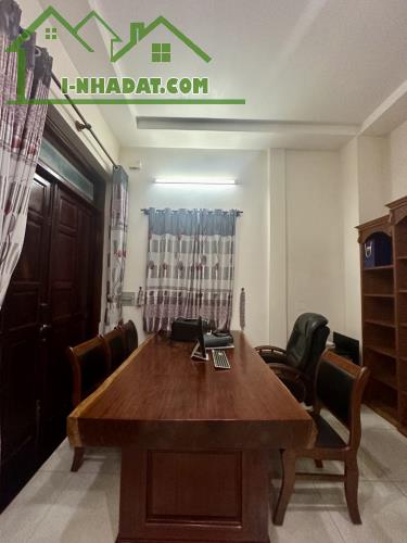 BÁN BIỆT THỰ Mini Mã Lò, Bình Tân 4 tầng 136m2 (8x17). Biệt thự đẹp ở ngay. Giá chỉ 9,9 tỷ - 2