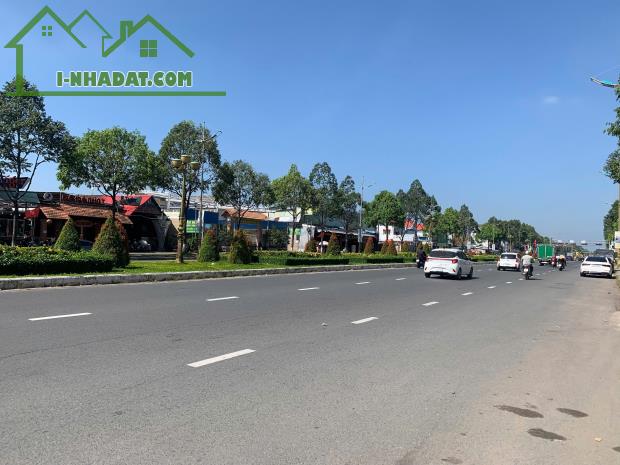 Đất rộng tiềm năng mặt tiền lộ 40m đối diện siêu thị Aeon Mall Võ Văn Kiệt, Cần Thơ - 2