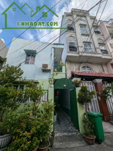 Nhà bán Quận 7. Đường Nguyễn Thị Thập. 5,5x26m. 2 tầng. Chỉ 11 tỷ 5. Thích hợp xây CHDV - 5