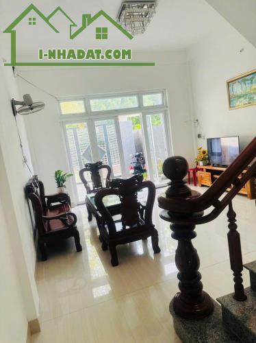 🏡🏡 Nhà 3 Tầng mặt tiền đường Diệu Quang , phường Phú Thượng - Huế