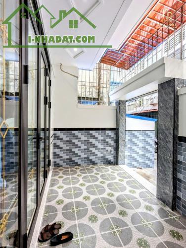 Bán nhà 3 tầng xây mới độc lập ngõ 261 Trần Nguyên Hãn