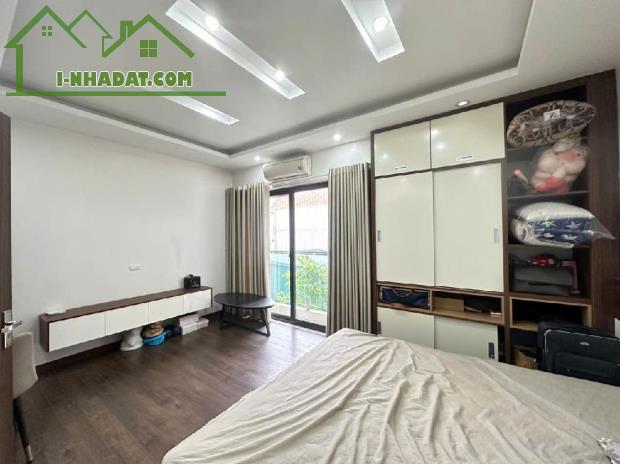 HƠN 5 TỶ - HOÀNG MAI- 1 NHÀ RA PHỐ- 36M²x5 TẦNG SĐCC - 1