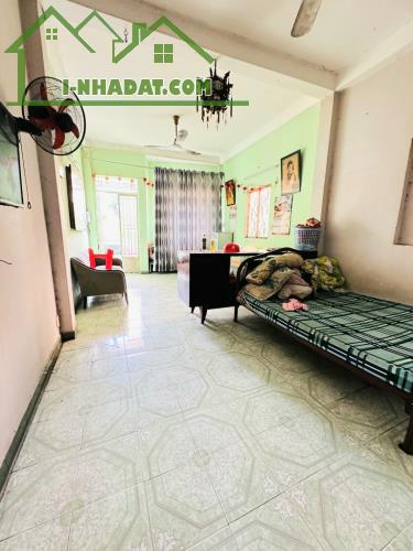 🏡🏡🏡 BÁN NHÀ MẶT TIỀN KD ĐƯỜNG HOÀNG SA PHƯỜNG 5 .TB..5 TẦNG. DT 107M ...GIÁ 22.9 TỶ  + - 3