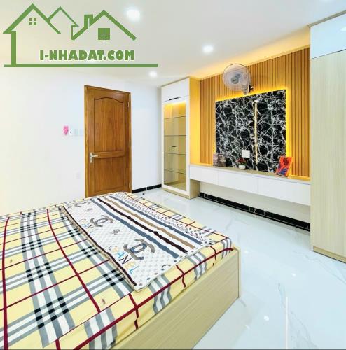 🏡🏡🏡 BÁN NHÀ ĐƯỜNG NGUYỄN VĂN KHỐI. P9 GV ..HẺM 6M .DT 80M...4 X 20 ...GIÁ 12.5 TỶ - 4