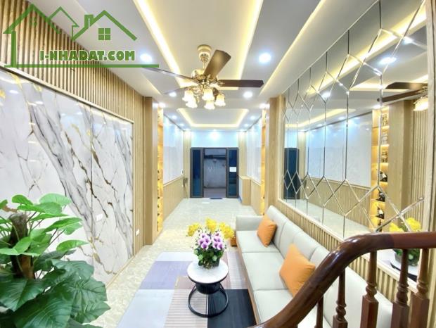 CỰC HIẾM - Nhà mới đón Tết - NGUYỄN KHOÁI - Ô tô tránh - Tiện ích ngập tràn - 32m2 - 3 tần - 3