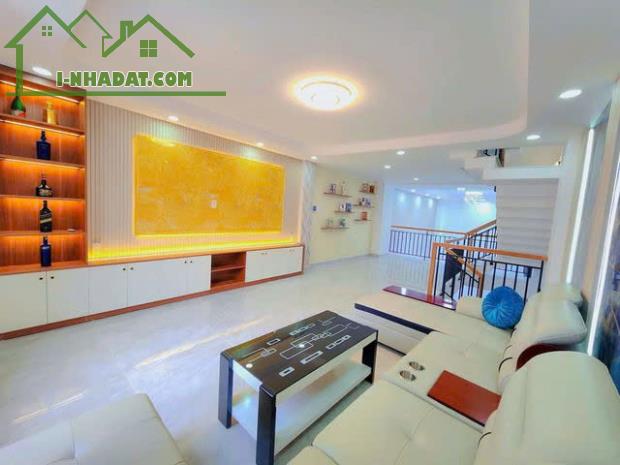 Bán Nhà 2 tầng 1 Sẹc Đường Dương Quảng Hàm Nhỉnh 3 Tỷ - 3