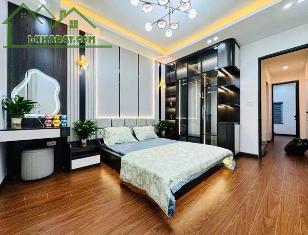 Bán Nhà Phân Lô Hoàng Văn Thái, Thanh Xuân DT 38m2, 2 Thoáng, Gần Ô Tô Tránh, Hơn 6 Tỷ - 1