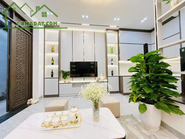 Bán nhà riêng 30m2, 5,2 tỷ, Ô Chợ Dừa, Đống Đa, Hà Nội, Chính chủ