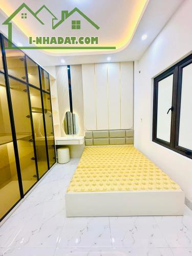 NHÀ ĐẸP CẠNH KĐT ĐẠI KIM - KIM GIANG - 35M2 - 4 TẦNG - HƠN 6 TỶ - FULL NỘI THẤT - SỔ ĐẸP - - 2