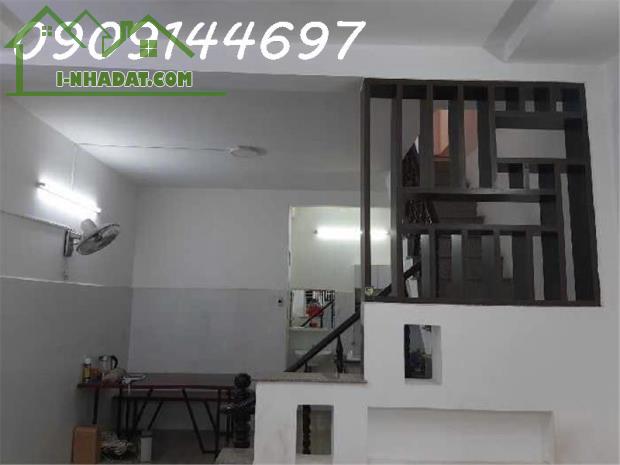 Bán Nhà 2 đường TÂN THỚI HIỆP 21, phường TTH, Q12, dt 56,7m2 (4,4mx12,9m). Hẻm 5m Giá - 1