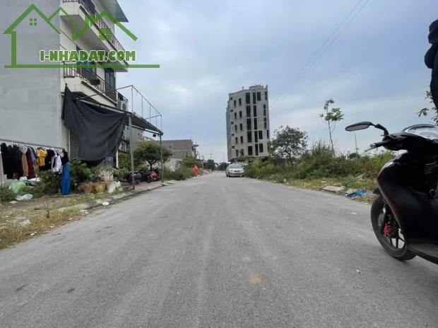 BÁN 123M2 LÔ GÓC KHU GIÃN DÂN XUÂN LÂM, CÁCH 150M LÀ TRƯỜNG ĐH DỆT MAY, ĐÔNG SINH VIÊN - 1