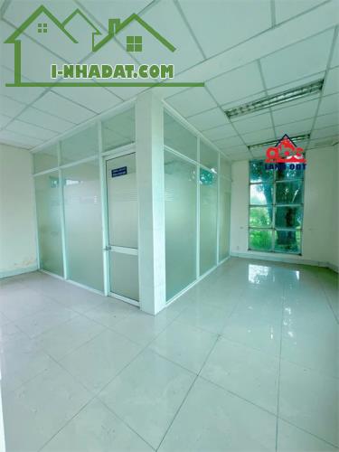 X130 nhà xưởng sản xuất cần chuyển nhượng. hạ tầng hiện đại, kết cấu xưởng kiên cố - 3