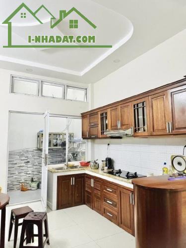 5 Tỷ 25 - NHÀ 4 TẦNG- 64m2-ĐÌNH PHONG PHÚ, TNP B, Q.9 - 2