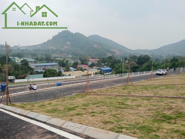 BÁN 5 LÔ ĐẤT NỀN CHƯƠNG MỸ HÀ NỘI PHÂN LÔ VIEW HỒ CÔNG VIÊN NHỈNH 1 TỶ 80M - 4