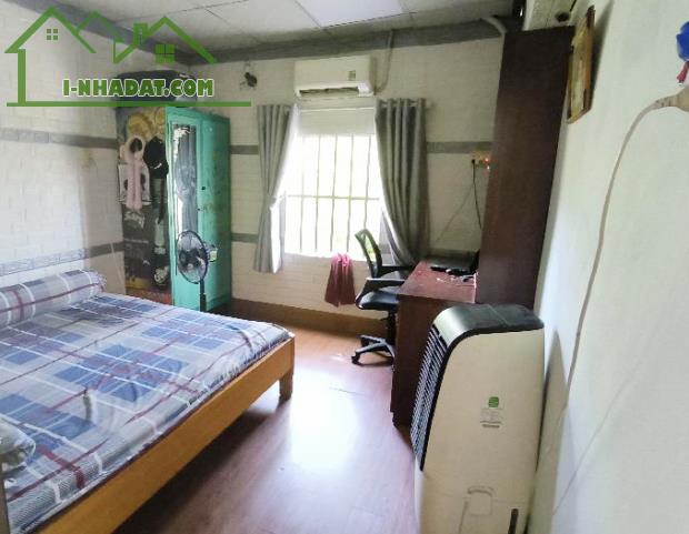 Phòng trọ full nội thất ban công thoáng gần UFM,FPT - 2