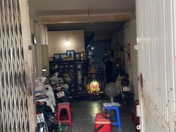 Bán nhà CMT8 (4 x 13m, nở hậu 4.9m) – 2 mặt tiền, giá 10.8 tỷ